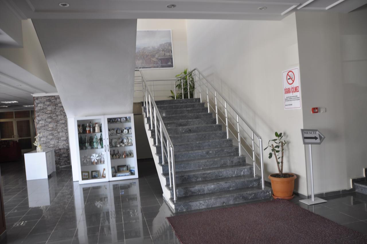 Canakkale Uygulama Oteli̇ Екстериор снимка