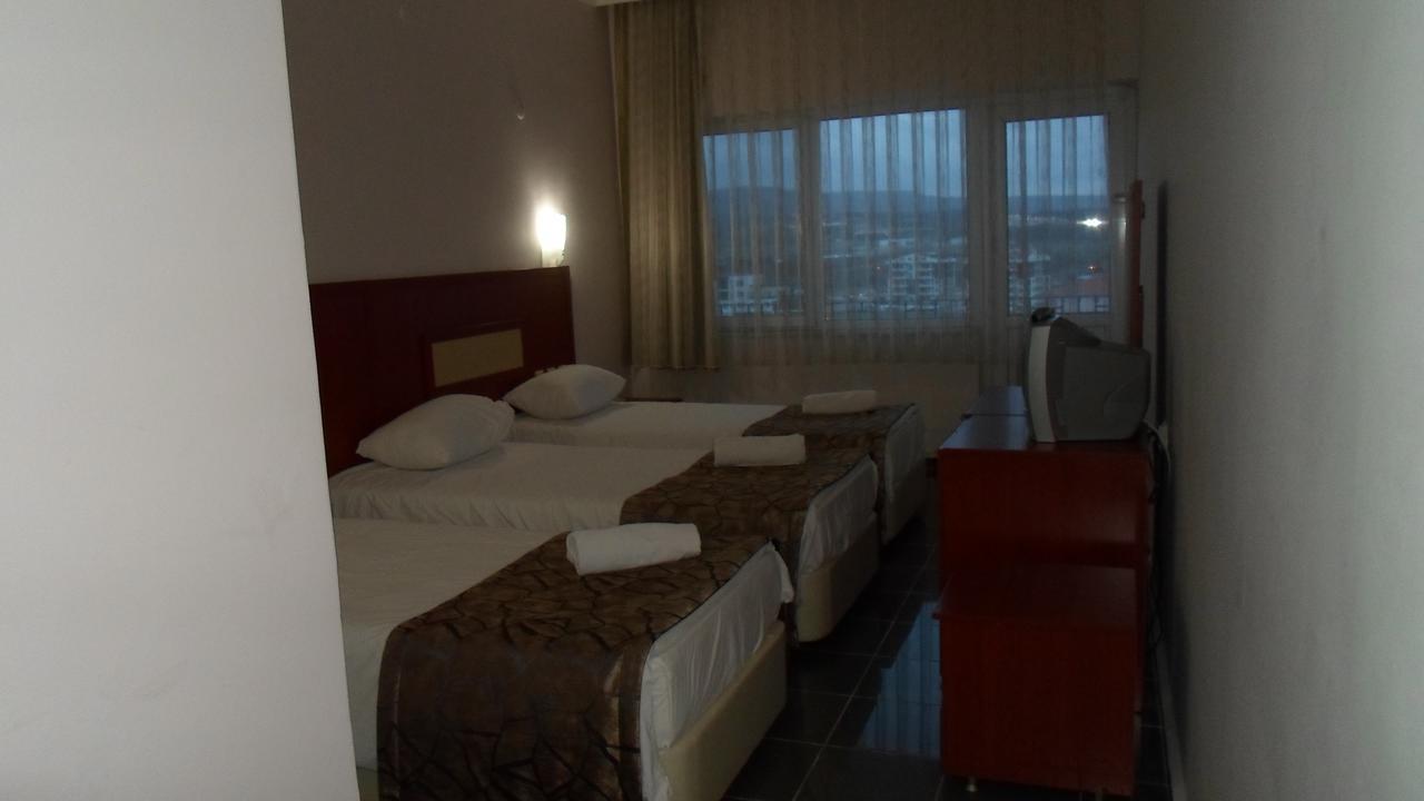 Canakkale Uygulama Oteli̇ Екстериор снимка