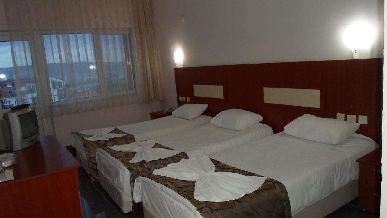 Canakkale Uygulama Oteli̇ Екстериор снимка