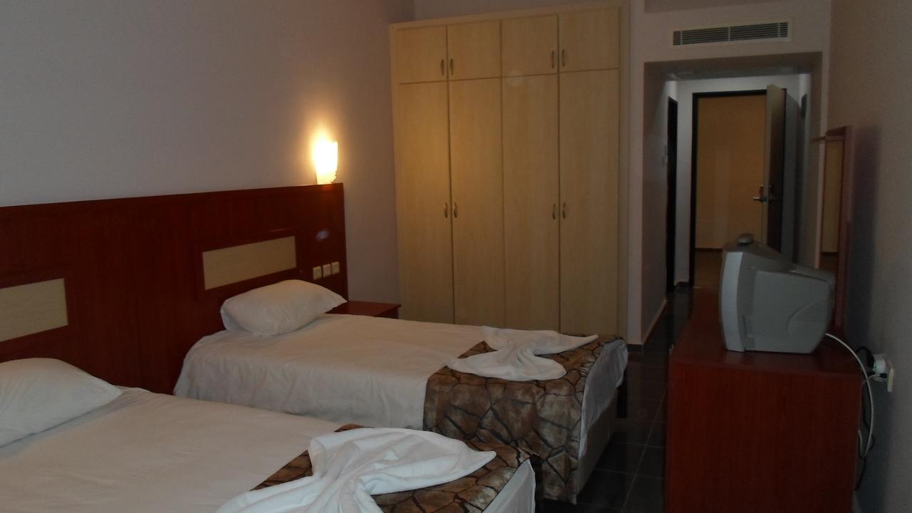 Canakkale Uygulama Oteli̇ Екстериор снимка